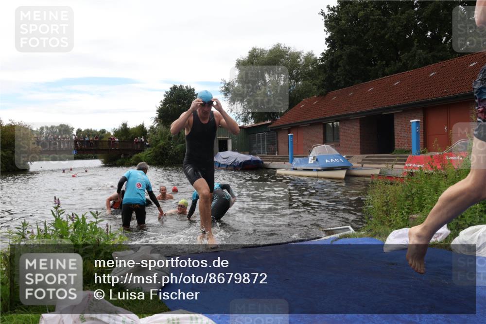 31.08.2025 - Elbe Triathlon Hamburg Luisa Fischer http://msf.ph/oto/8679872 31.08.2025 14:04:37 Schwimmen 123, 124, 125, 129, 132, 141, 150, 155, 161 meine-sportfotos.de