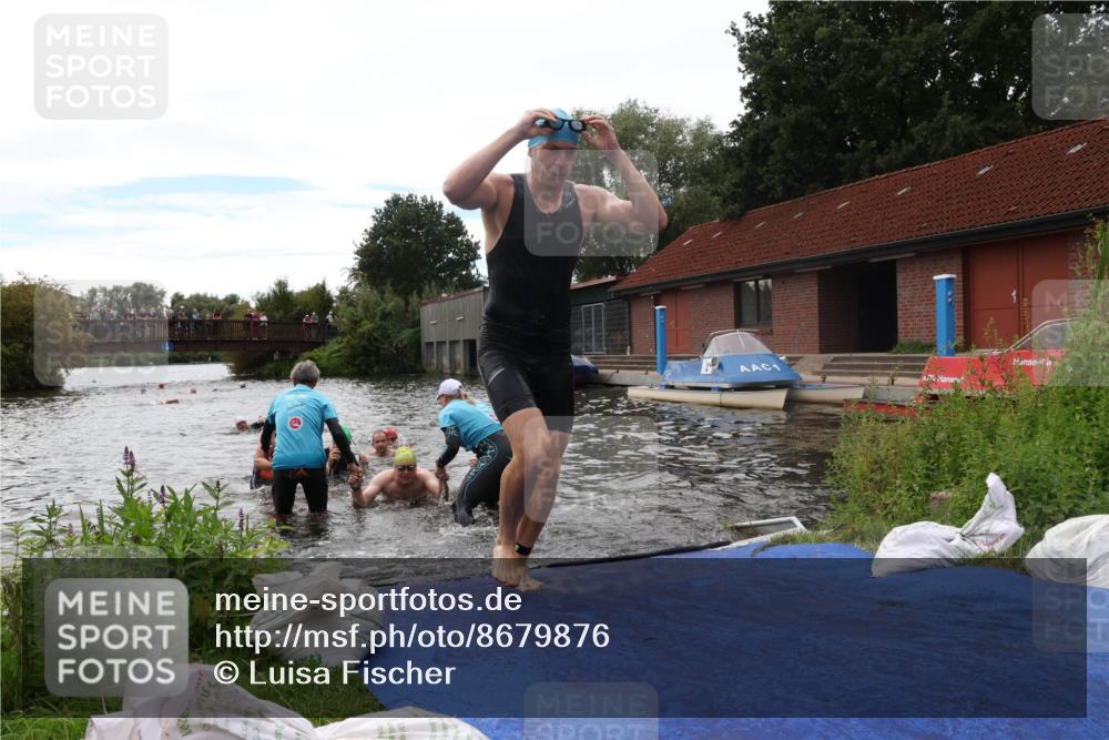 31.08.2025 - Elbe Triathlon Hamburg Luisa Fischer http://msf.ph/oto/8679876 31.08.2025 14:04:38 Schwimmen 123, 124, 125, 129, 132, 141, 150, 155, 161 meine-sportfotos.de