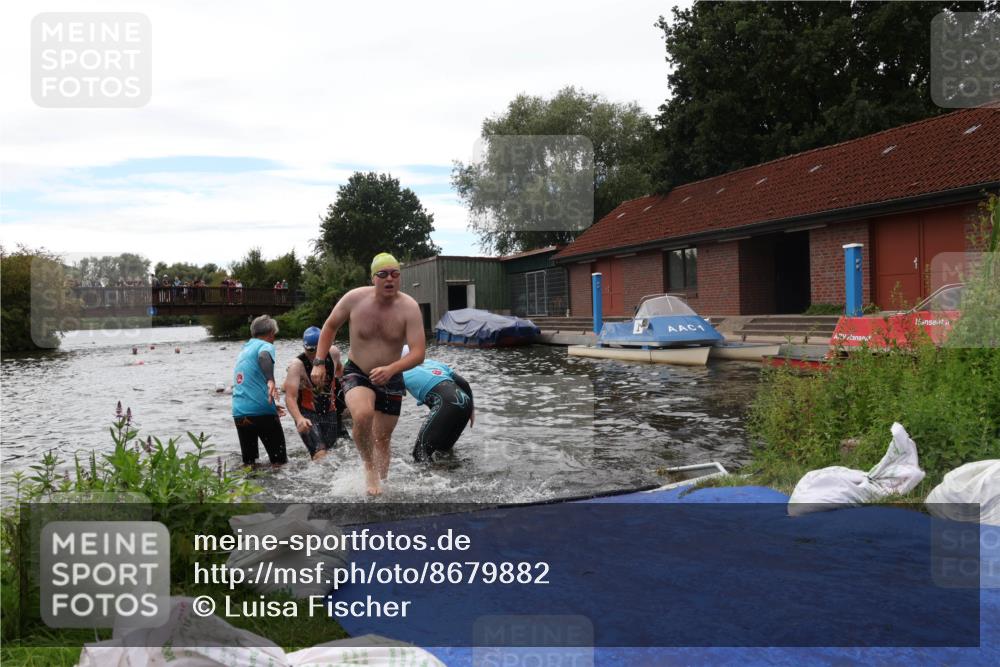 31.08.2025 - Elbe Triathlon Hamburg Luisa Fischer http://msf.ph/oto/8679882 31.08.2025 14:04:39 Schwimmen 123, 124, 125, 129, 132, 146, 150, 155, 161 meine-sportfotos.de