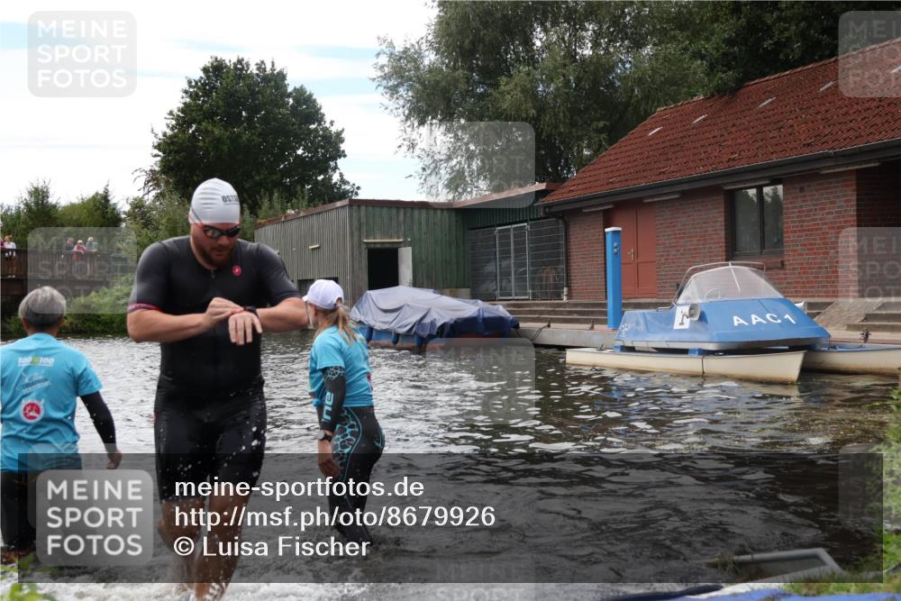 31.08.2025 - Elbe Triathlon Hamburg Luisa Fischer http://msf.ph/oto/8679926 31.08.2025 14:04:50 Schwimmen 130, 146, 150 meine-sportfotos.de