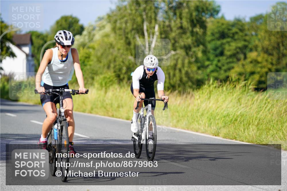 31.08.2025 - Elbe Triathlon Hamburg Michael Burmester http://msf.ph/oto/8679963 31.08.2025 10:40:57 Radfahren 792, 933, 975 meine-sportfotos.de