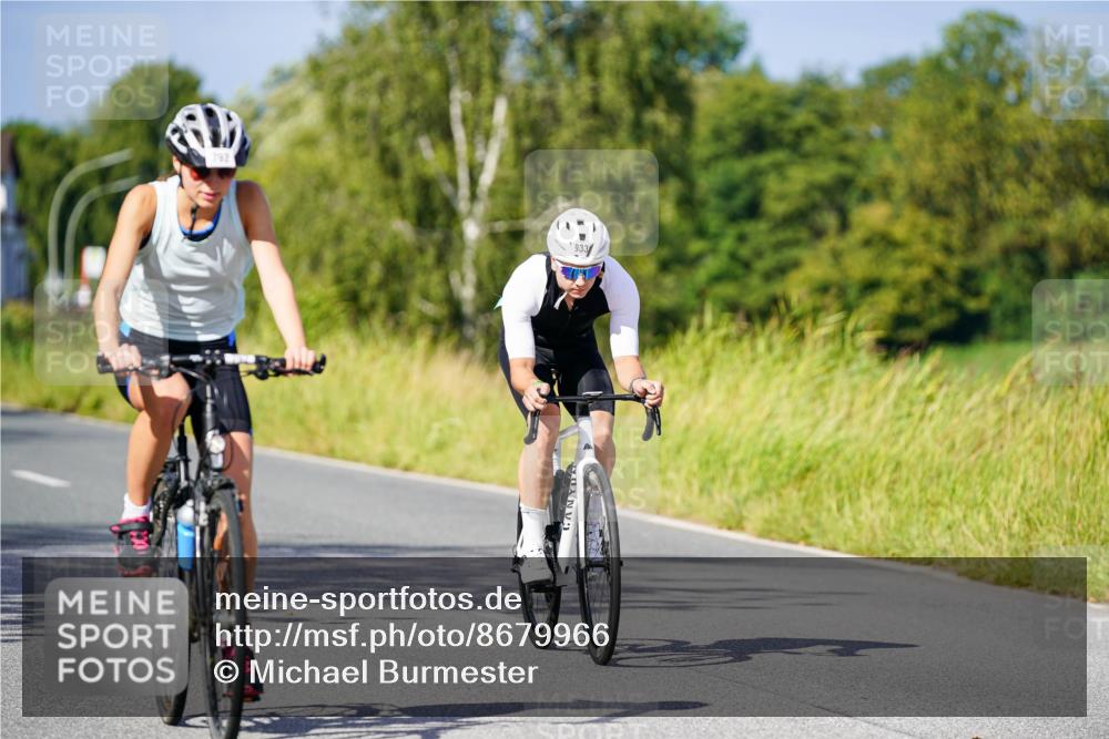 31.08.2025 - Elbe Triathlon Hamburg Michael Burmester http://msf.ph/oto/8679966 31.08.2025 10:40:58 Radfahren 792, 933, 1255 meine-sportfotos.de