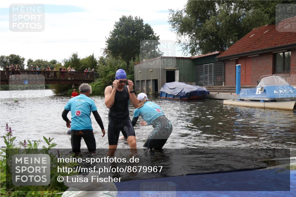 31.08.2025 - Elbe Triathlon Hamburg Luisa Fischer http://msf.ph/oto/8679967 31.08.2025 14:05:27 Schwimmen 126, 142, 149, 158 meine-sportfotos.de