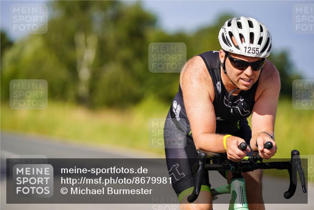 31.08.2025 - Elbe Triathlon Hamburg Michael Burmester http://msf.ph/oto/8679981 31.08.2025 10:41:05 Radfahren 564, 1255 meine-sportfotos.de
