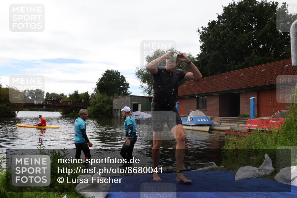 31.08.2025 - Elbe Triathlon Hamburg Luisa Fischer http://msf.ph/oto/8680041 31.08.2025 14:06:32 Schwimmen 154 meine-sportfotos.de