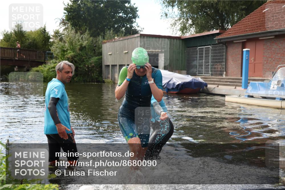 31.08.2025 - Elbe Triathlon Hamburg Luisa Fischer http://msf.ph/oto/8680090 31.08.2025 14:29:39 Schwimmen  meine-sportfotos.de