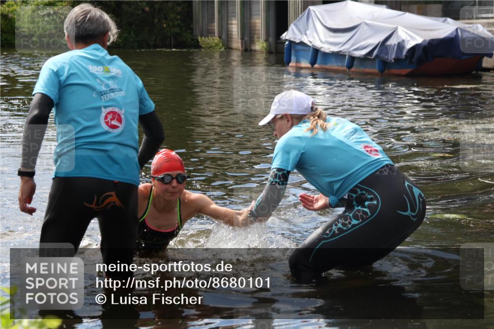 31.08.2025 - Elbe Triathlon Hamburg Luisa Fischer http://msf.ph/oto/8680101 31.08.2025 14:30:31 Schwimmen  meine-sportfotos.de