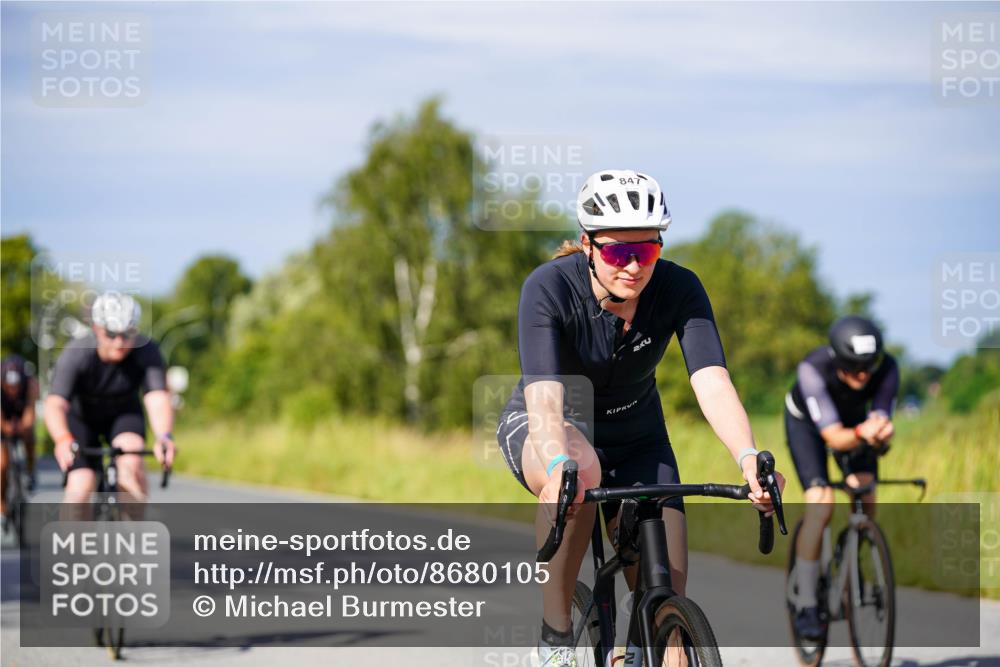 31.08.2025 - Elbe Triathlon Hamburg Michael Burmester http://msf.ph/oto/8680105 31.08.2025 10:41:43 Radfahren 594, 772, 847, 1003, 1022, 1099, 1161, 1279 meine-sportfotos.de
