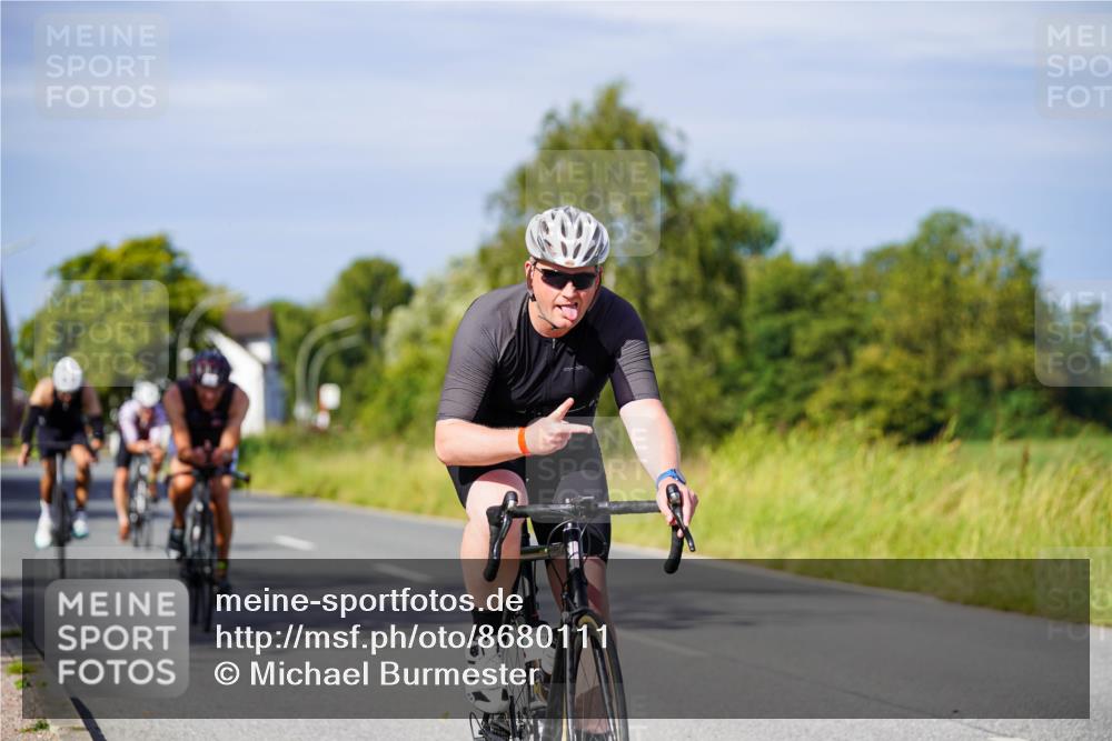 31.08.2025 - Elbe Triathlon Hamburg Michael Burmester http://msf.ph/oto/8680111 31.08.2025 10:41:44 Radfahren 594, 772, 847, 1003, 1022, 1099, 1161 meine-sportfotos.de