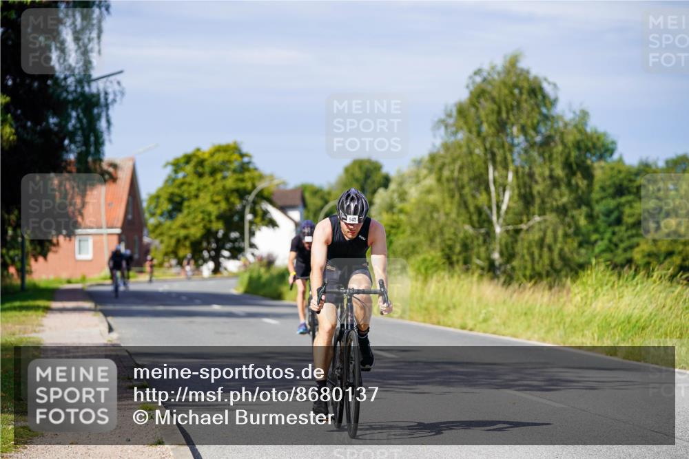 31.08.2025 - Elbe Triathlon Hamburg Michael Burmester http://msf.ph/oto/8680137 31.08.2025 10:41:58 Radfahren 943, 1312 meine-sportfotos.de