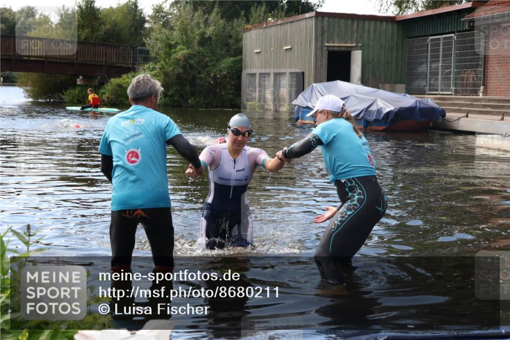31.08.2025 - Elbe Triathlon Hamburg Luisa Fischer http://msf.ph/oto/8680211 31.08.2025 14:35:54 Schwimmen  meine-sportfotos.de