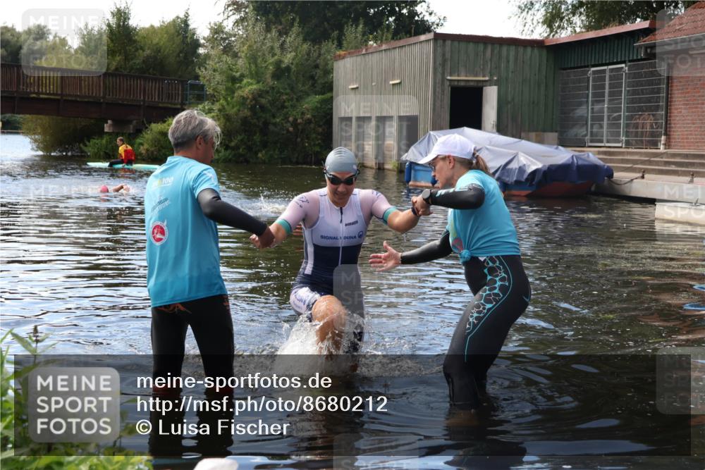 31.08.2025 - Elbe Triathlon Hamburg Luisa Fischer http://msf.ph/oto/8680212 31.08.2025 14:35:54 Schwimmen  meine-sportfotos.de
