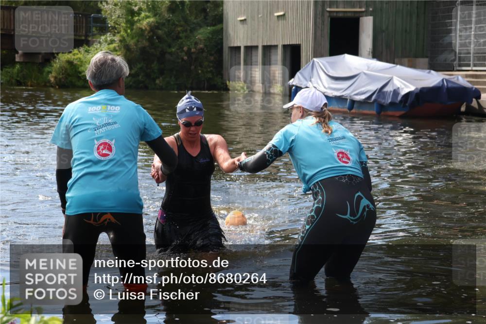 31.08.2025 - Elbe Triathlon Hamburg Luisa Fischer http://msf.ph/oto/8680264 31.08.2025 14:37:13 Schwimmen  meine-sportfotos.de