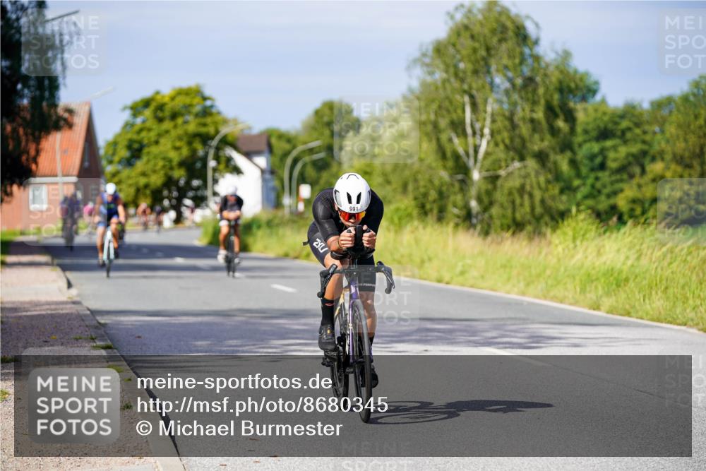 31.08.2025 - Elbe Triathlon Hamburg Michael Burmester http://msf.ph/oto/8680345 31.08.2025 10:43:00 Radfahren 991, 1098, 1219, 1305, 1329 meine-sportfotos.de