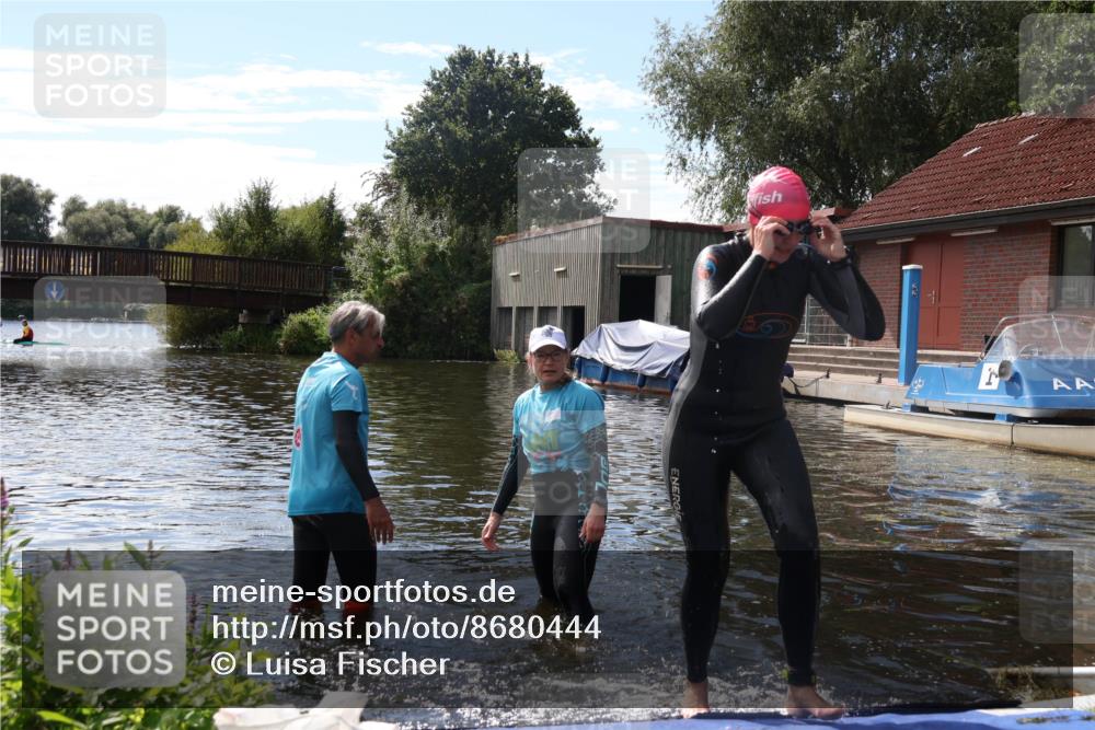 31.08.2025 - Elbe Triathlon Hamburg Luisa Fischer http://msf.ph/oto/8680444 31.08.2025 14:40:54 Schwimmen  meine-sportfotos.de