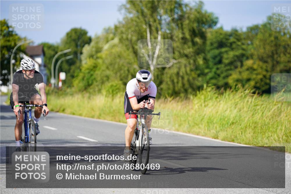 31.08.2025 - Elbe Triathlon Hamburg Michael Burmester http://msf.ph/oto/8680469 31.08.2025 10:43:46 Radfahren 890, 980, 1121, 1202, 1344 meine-sportfotos.de