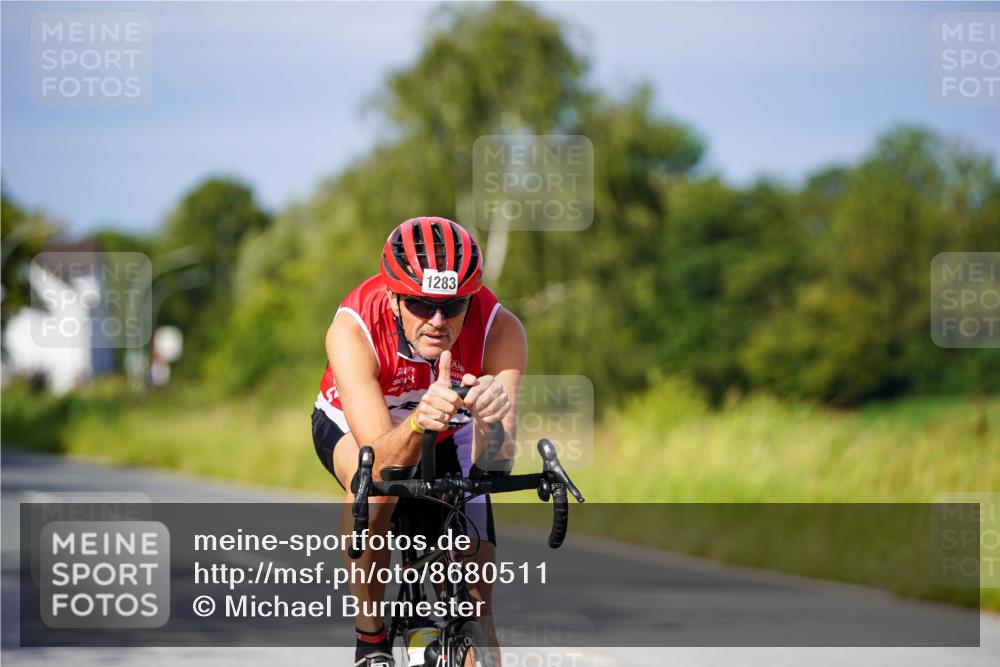 31.08.2025 - Elbe Triathlon Hamburg Michael Burmester http://msf.ph/oto/8680511 31.08.2025 10:43:56 Radfahren 1202, 1283, 1306 meine-sportfotos.de