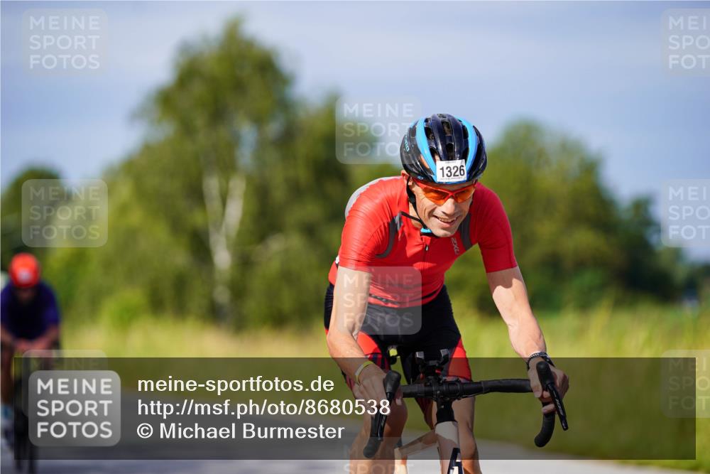 31.08.2025 - Elbe Triathlon Hamburg Michael Burmester http://msf.ph/oto/8680538 31.08.2025 10:44:05 Radfahren 1183, 1206, 1251, 1326, 1445 meine-sportfotos.de