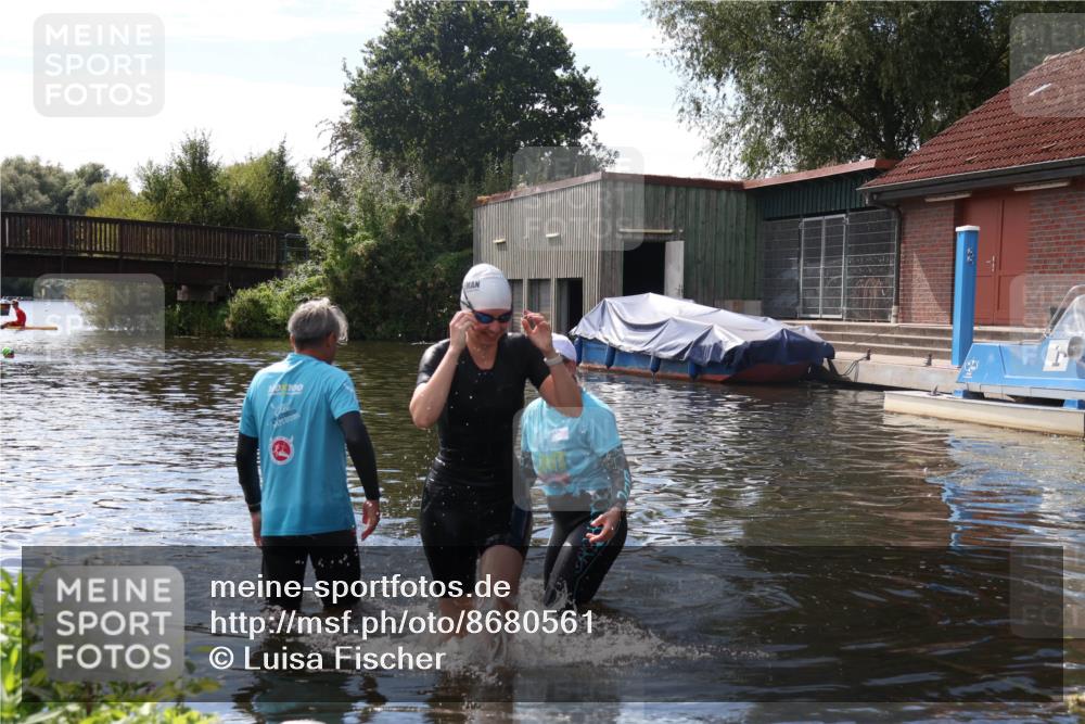 31.08.2025 - Elbe Triathlon Hamburg Luisa Fischer http://msf.ph/oto/8680561 31.08.2025 14:44:59 Schwimmen  meine-sportfotos.de