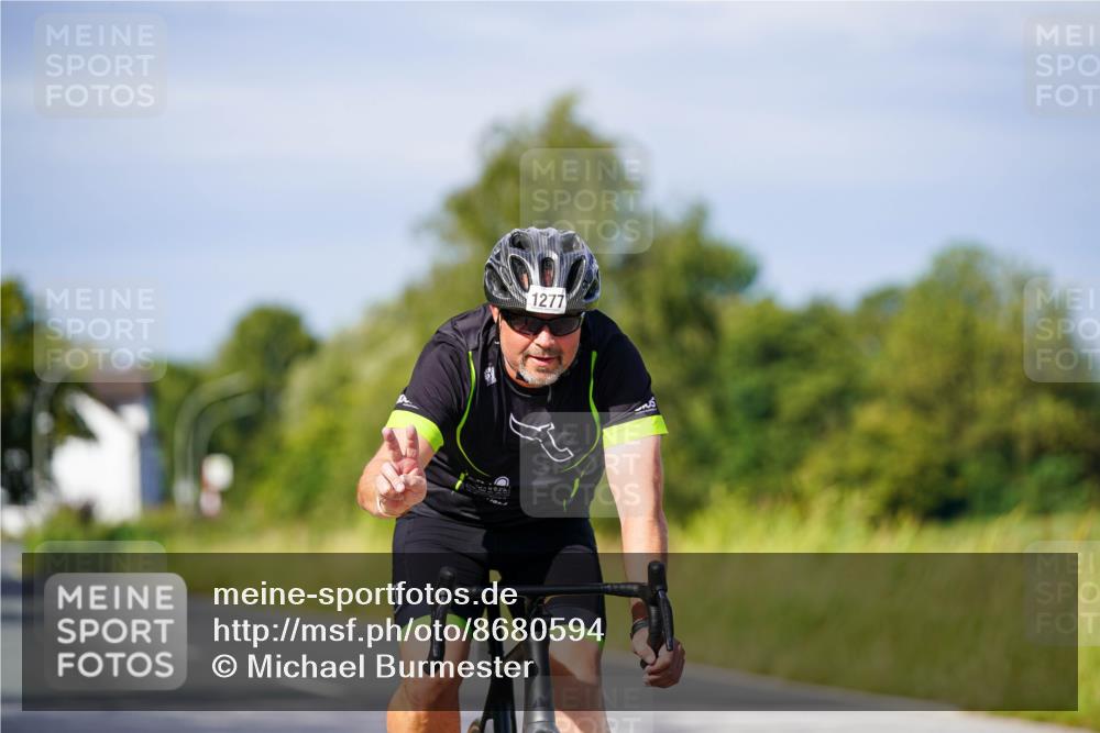 31.08.2025 - Elbe Triathlon Hamburg Michael Burmester http://msf.ph/oto/8680594 31.08.2025 10:44:23 Radfahren 1038, 1277, 1313, 1318, 1322 meine-sportfotos.de
