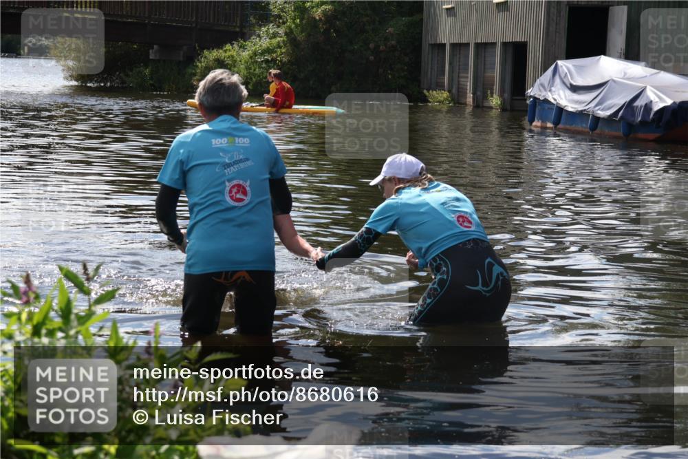 31.08.2025 - Elbe Triathlon Hamburg Luisa Fischer http://msf.ph/oto/8680616 31.08.2025 14:51:45 Schwimmen  meine-sportfotos.de
