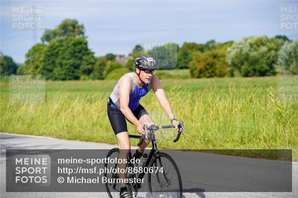 31.08.2025 - Elbe Triathlon Hamburg Michael Burmester http://msf.ph/oto/8680674 31.08.2025 10:44:54 Radfahren 1209, 1252, 1292 meine-sportfotos.de