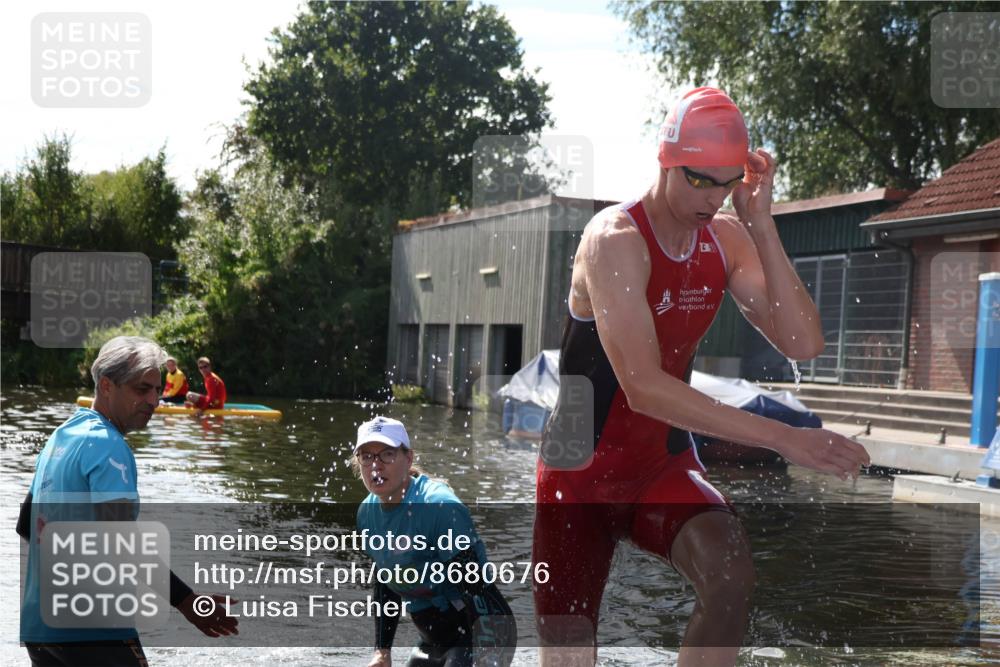 31.08.2025 - Elbe Triathlon Hamburg Luisa Fischer http://msf.ph/oto/8680676 31.08.2025 14:57:50 Schwimmen  meine-sportfotos.de