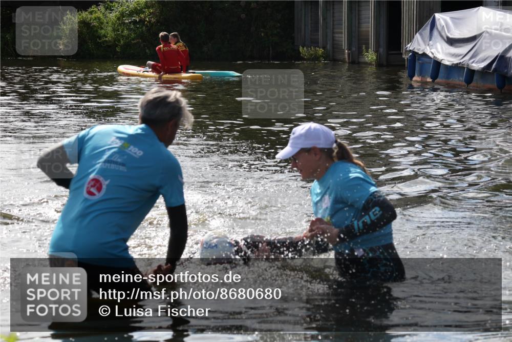31.08.2025 - Elbe Triathlon Hamburg Luisa Fischer http://msf.ph/oto/8680680 31.08.2025 15:00:04 Schwimmen  meine-sportfotos.de
