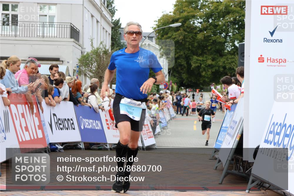 31.08.2025 - 21. Blankeneser Heldenlauf Strokosch-Dieckow http://msf.ph/oto/8680700 31.08.2025 12:07:22 Ziel 4430, 4291 meine-sportfotos.de