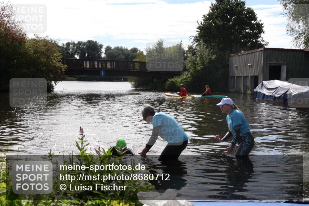 31.08.2025 - Elbe Triathlon Hamburg Luisa Fischer http://msf.ph/oto/8680712 31.08.2025 15:02:11 Schwimmen  meine-sportfotos.de