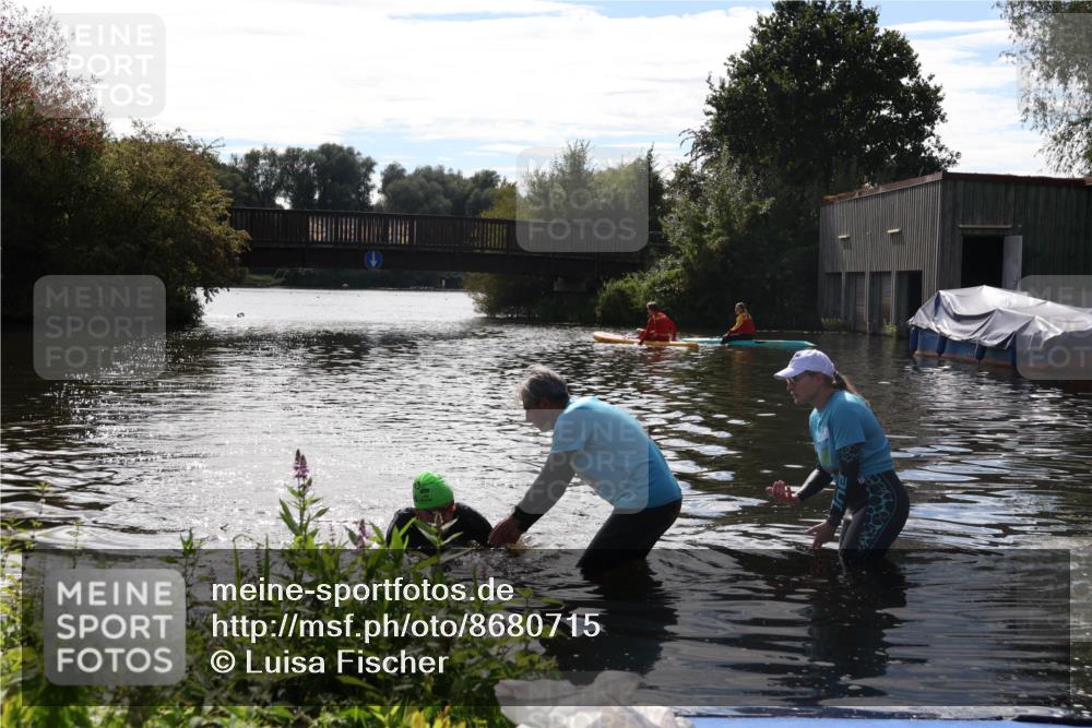 31.08.2025 - Elbe Triathlon Hamburg Luisa Fischer http://msf.ph/oto/8680715 31.08.2025 15:02:12 Schwimmen  meine-sportfotos.de