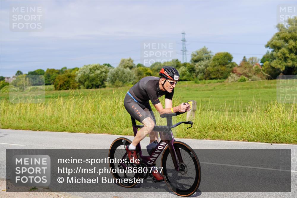 31.08.2025 - Elbe Triathlon Hamburg Michael Burmester http://msf.ph/oto/8680737 31.08.2025 10:45:27 Radfahren 809, 852, 1027, 1319, 1337, 1338 meine-sportfotos.de