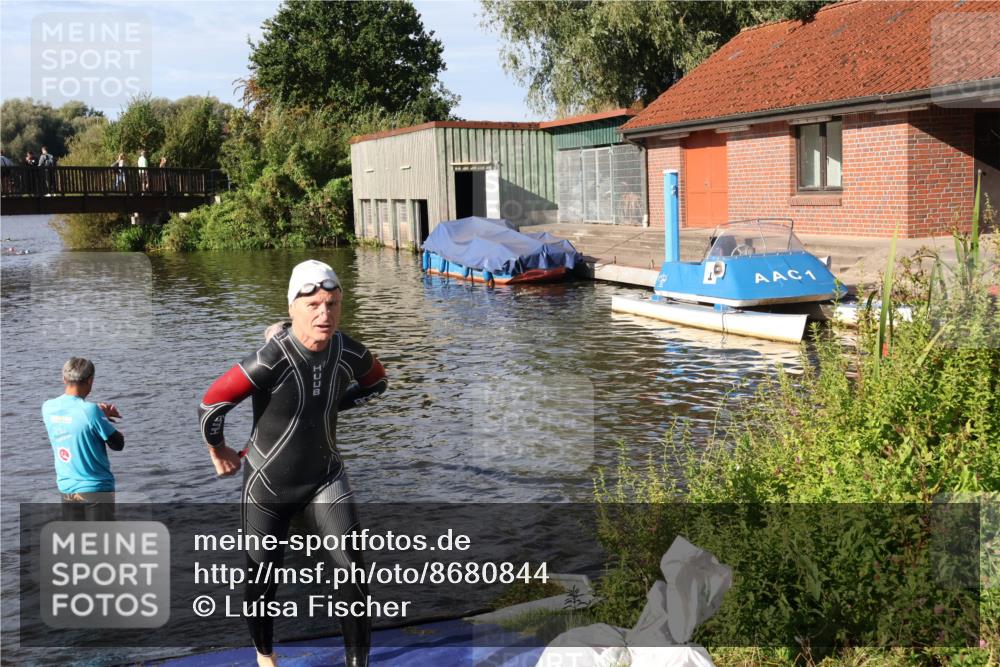 31.08.2025 - Elbe Triathlon Hamburg Luisa Fischer http://msf.ph/oto/8680844 31.08.2025 09:25:58 Schwimmen 774 meine-sportfotos.de