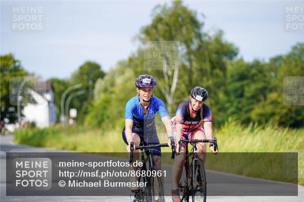 31.08.2025 - Elbe Triathlon Hamburg Michael Burmester http://msf.ph/oto/8680961 31.08.2025 10:53:57 Radfahren 1278, 1335, 1365, 1367, 1411, 1428 meine-sportfotos.de