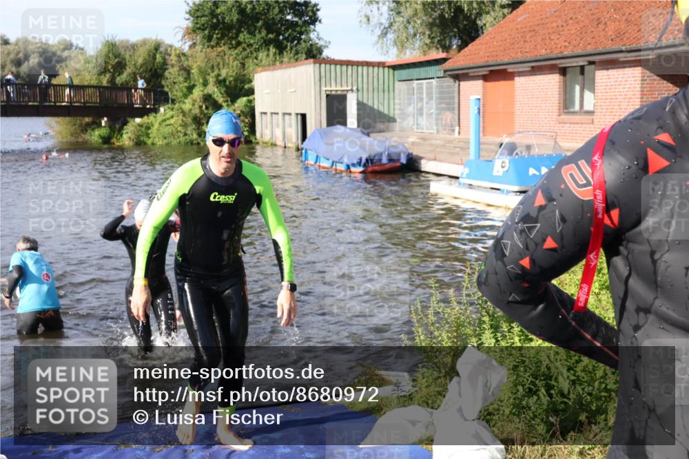 31.08.2025 - Elbe Triathlon Hamburg Luisa Fischer http://msf.ph/oto/8680972 31.08.2025 09:27:42 Schwimmen 698, 785, 795, 887, 895 meine-sportfotos.de