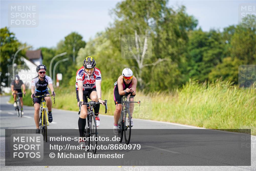 31.08.2025 - Elbe Triathlon Hamburg Michael Burmester http://msf.ph/oto/8680979 31.08.2025 10:54:01 Radfahren 1114, 1278, 1291, 1335, 1341, 1367, 1411, 1428 meine-sportfotos.de