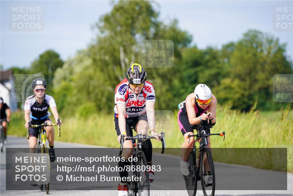 31.08.2025 - Elbe Triathlon Hamburg Michael Burmester http://msf.ph/oto/8680983 31.08.2025 10:54:02 Radfahren 1114, 1278, 1291, 1335, 1341, 1367, 1428 meine-sportfotos.de