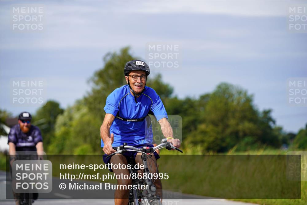 31.08.2025 - Elbe Triathlon Hamburg Michael Burmester http://msf.ph/oto/8680995 31.08.2025 10:54:05 Radfahren 1114, 1291, 1335, 1341, 1367, 1428, 1454 meine-sportfotos.de