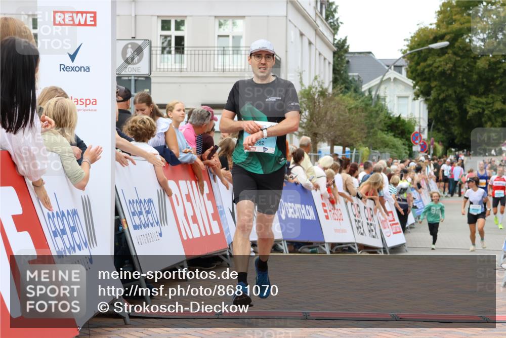 31.08.2025 - 21. Blankeneser Heldenlauf Strokosch-Dieckow http://msf.ph/oto/8681070 31.08.2025 12:07:00 Ziel 4362 meine-sportfotos.de