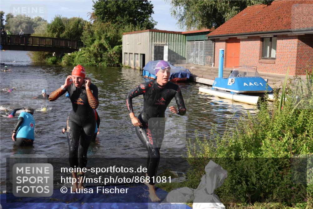 31.08.2025 - Elbe Triathlon Hamburg Luisa Fischer http://msf.ph/oto/8681081 31.08.2025 09:28:57 Schwimmen 830, 840, 848, 900 meine-sportfotos.de