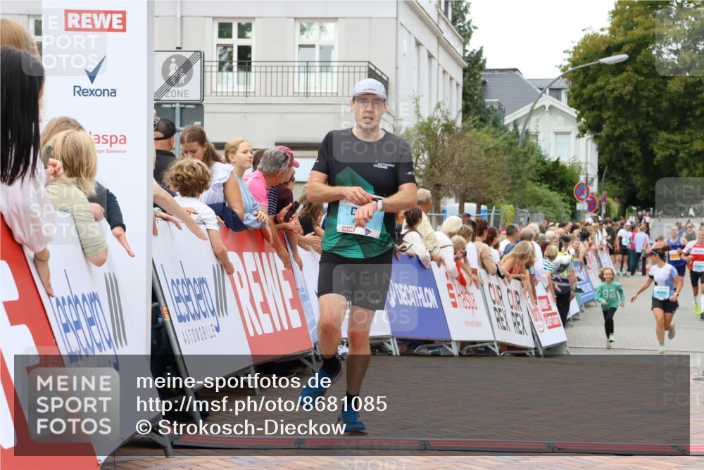 31.08.2025 - 21. Blankeneser Heldenlauf Strokosch-Dieckow http://msf.ph/oto/8681085 31.08.2025 12:07:00 Ziel 4362 meine-sportfotos.de