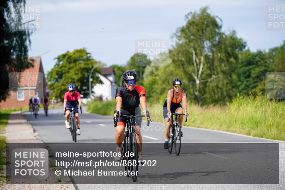 31.08.2025 - Elbe Triathlon Hamburg Michael Burmester http://msf.ph/oto/8681202 31.08.2025 10:55:16 Radfahren 1272, 1371, 1396, 1410, 1486 meine-sportfotos.de