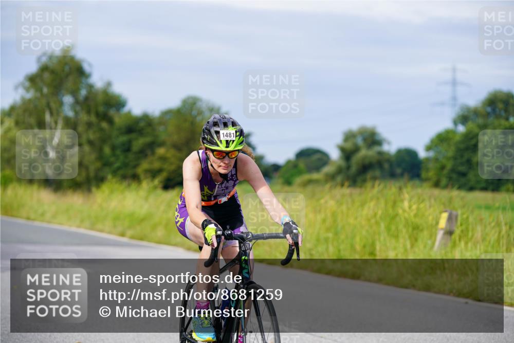 31.08.2025 - Elbe Triathlon Hamburg Michael Burmester http://msf.ph/oto/8681259 31.08.2025 10:55:30 Radfahren 1375, 1408, 1481 meine-sportfotos.de