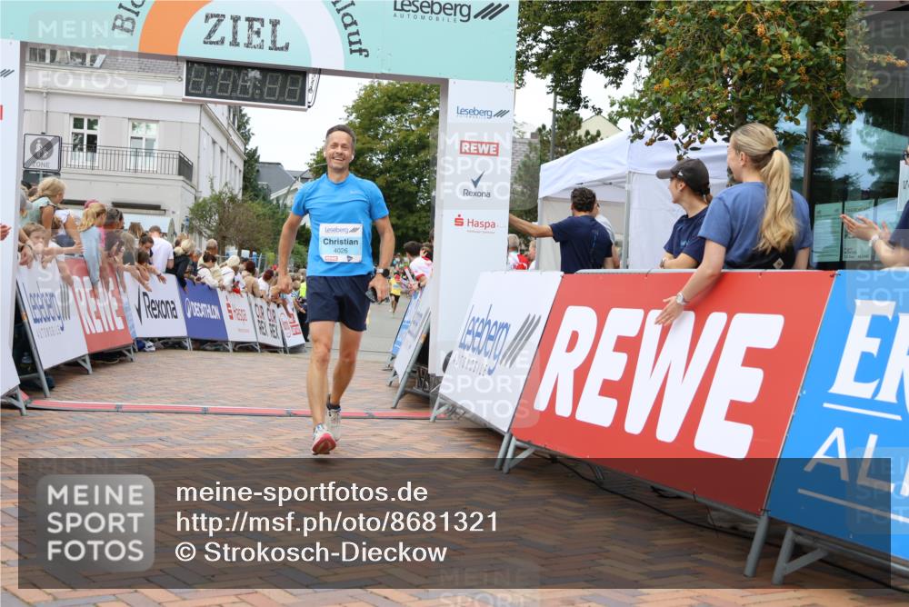31.08.2025 - 21. Blankeneser Heldenlauf Strokosch-Dieckow http://msf.ph/oto/8681321 31.08.2025 12:06:36 Ziel 5438, 4026 meine-sportfotos.de