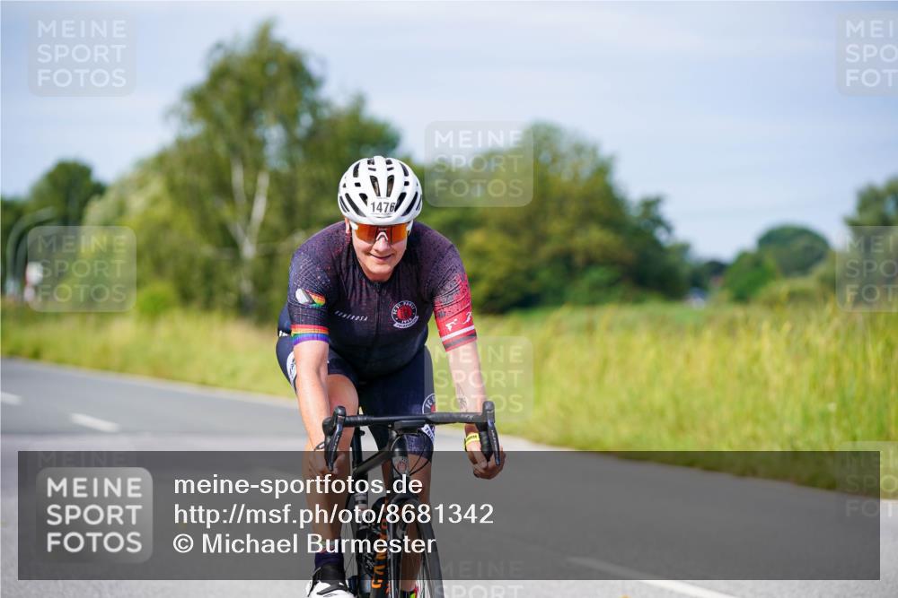 31.08.2025 - Elbe Triathlon Hamburg Michael Burmester http://msf.ph/oto/8681342 31.08.2025 10:56:00 Radfahren 1443, 1476, 1607 meine-sportfotos.de
