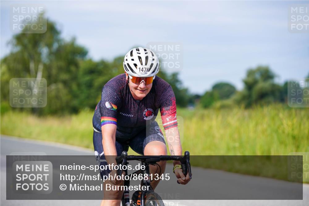31.08.2025 - Elbe Triathlon Hamburg Michael Burmester http://msf.ph/oto/8681345 31.08.2025 10:56:00 Radfahren 1443, 1476, 1607 meine-sportfotos.de