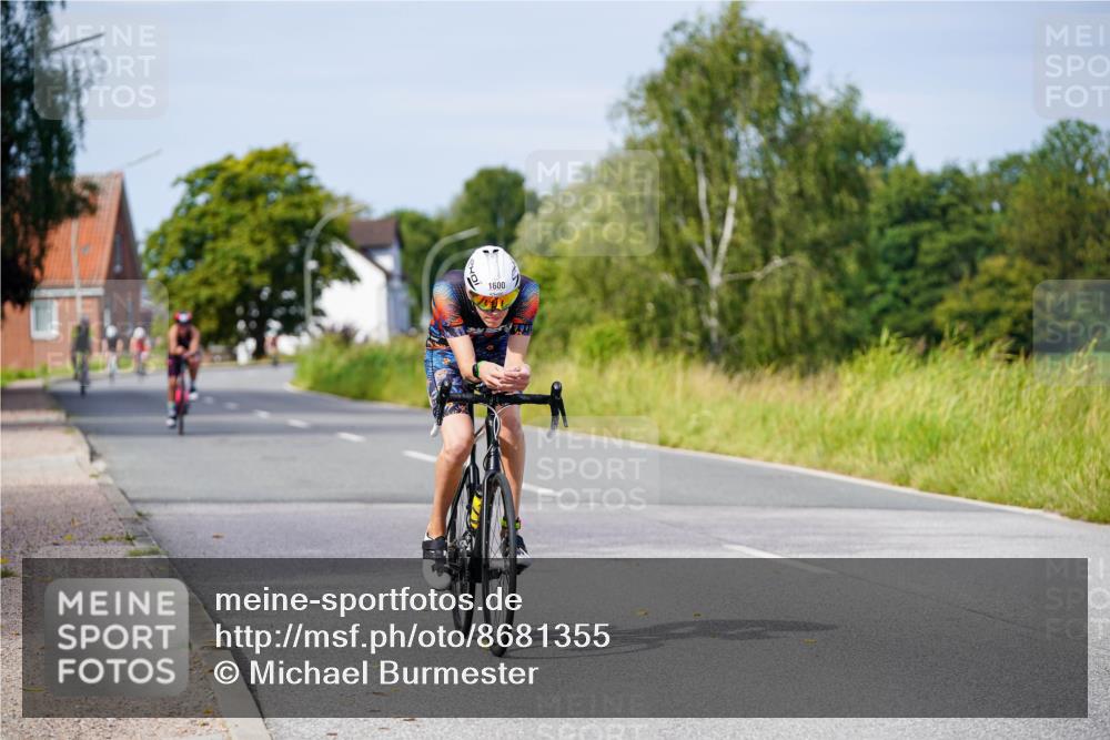 31.08.2025 - Elbe Triathlon Hamburg Michael Burmester http://msf.ph/oto/8681355 31.08.2025 10:56:10 Radfahren 1435, 1600 meine-sportfotos.de