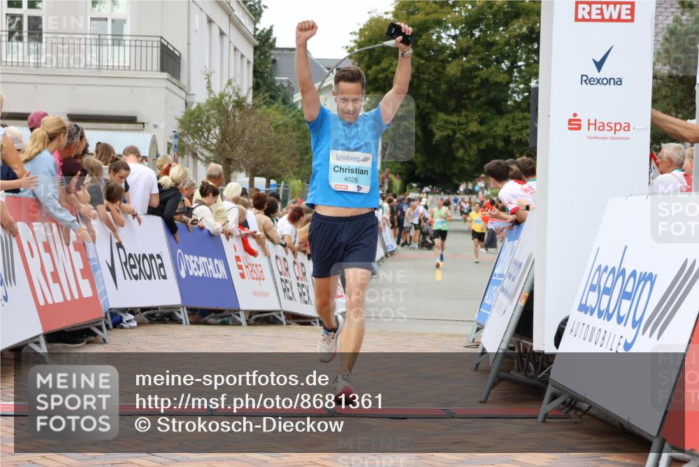 31.08.2025 - 21. Blankeneser Heldenlauf Strokosch-Dieckow http://msf.ph/oto/8681361 31.08.2025 12:06:35 Ziel 5438, 4026 meine-sportfotos.de