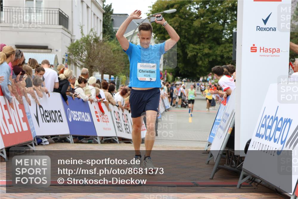 31.08.2025 - 21. Blankeneser Heldenlauf Strokosch-Dieckow http://msf.ph/oto/8681373 31.08.2025 12:06:35 Ziel 5438, 4026 meine-sportfotos.de