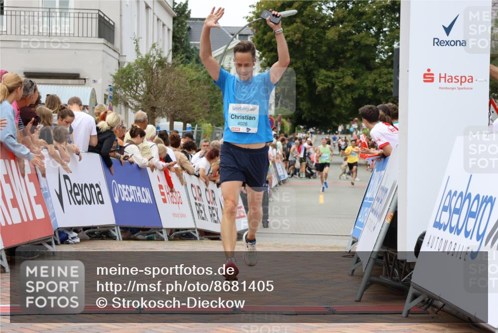 31.08.2025 - 21. Blankeneser Heldenlauf Strokosch-Dieckow http://msf.ph/oto/8681405 31.08.2025 12:06:35 Ziel 5438, 4026 meine-sportfotos.de